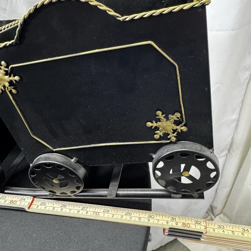 Metal Black & Gold 32